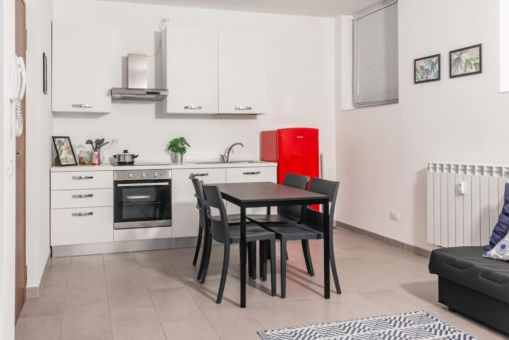Staurenghi Blue Apartment Varese Zewnętrze zdjęcie
